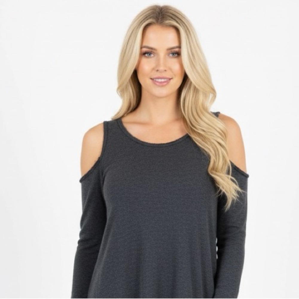 Loving People medium cold shoulder terry cloth top